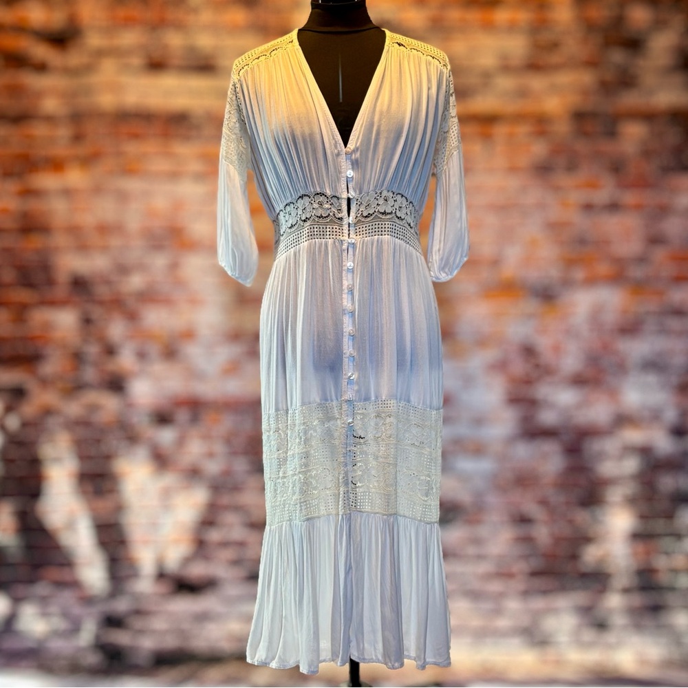 Elegant White Lace Maxi Dress
